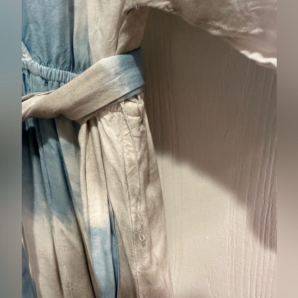 Aakaa v-neck wrap maxi dress - Picture 11 of 11